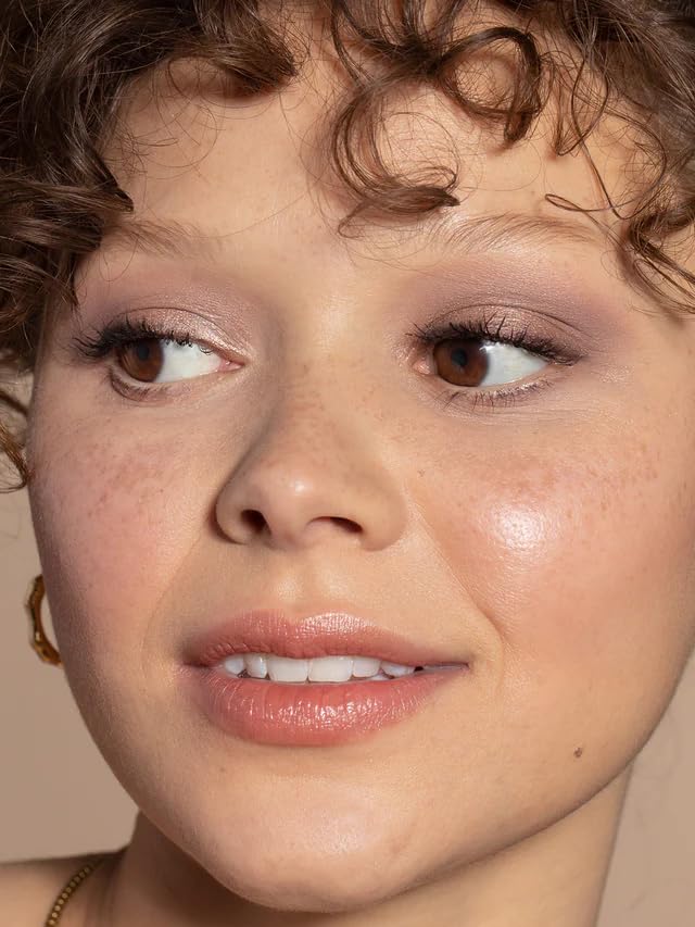 ILIA - The Necessary Eyeshadow Palette, Vegan, Talc-Free, Matte, Satin + Metallic Highly Pigmented