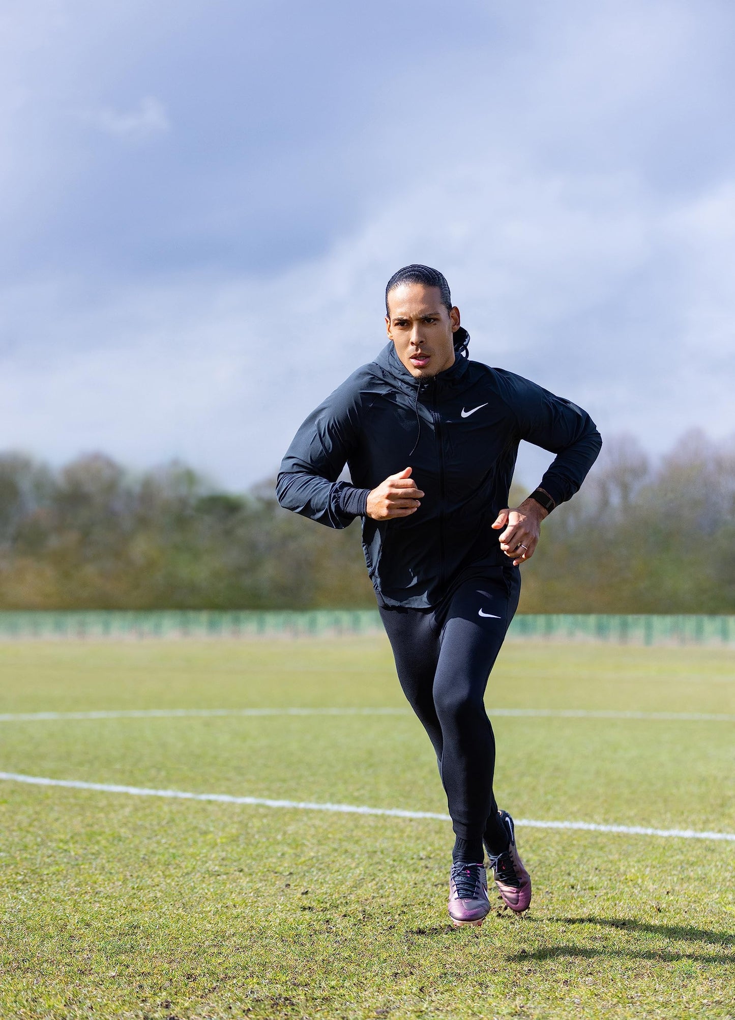 WHOOP 4.0 with 12 Month Subscription/Wearable Health, Fitness/Activity Tracker/Continuous Monitoring